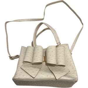 Elegant Cream Bow Crossbody Bag